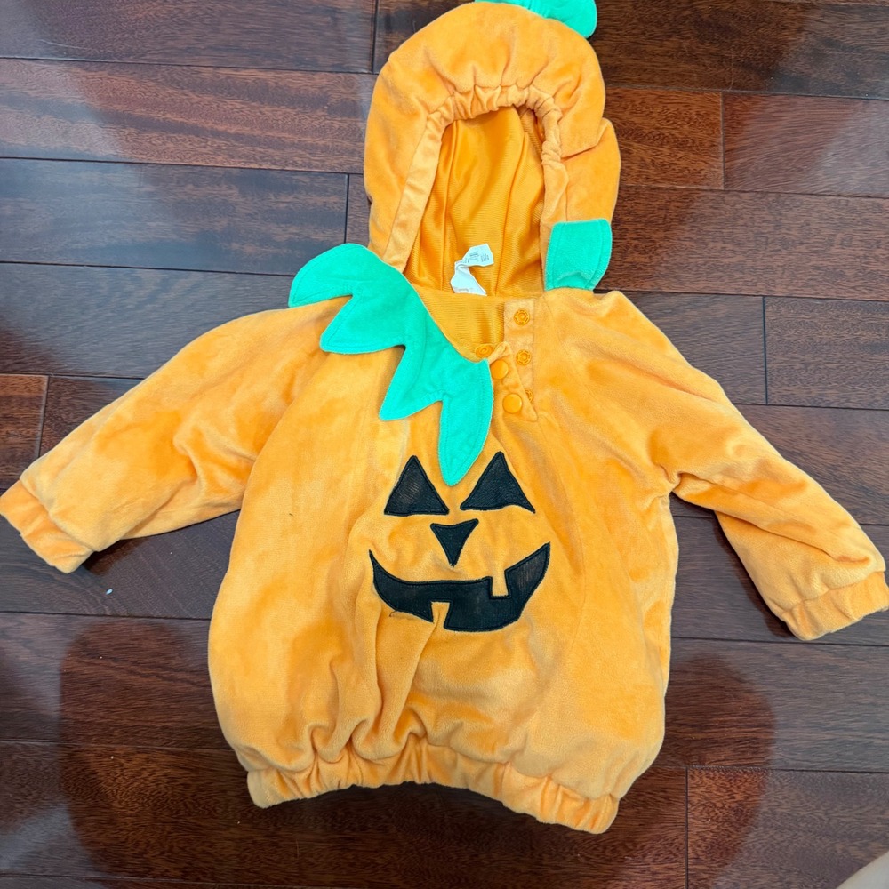 Target Baby Pumpkin Halloween Costume Hooded Plush Orange 12-18 Months